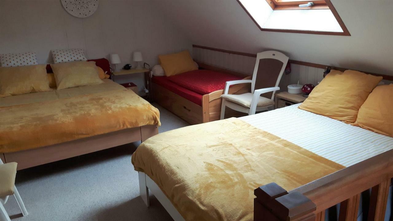 Le Mouton Blanc Villa Couloisy Buitenkant foto